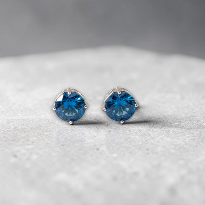 AZURE（アジュール）